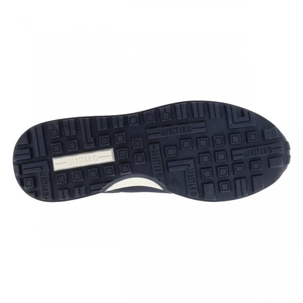 Baskets Mustang Bleu Marine à Empiècements Nubuck à Lacets Plats 8 Baskets Mustang Bleu Marine à Empiècements Nubuck à Lacets Plats – Image 6
