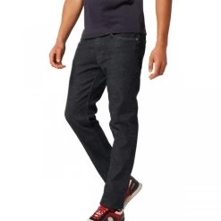 Jean 5 Poches Serge Blanco En Coton Brut Coupe 325 Slim -Passons à la mode masculine ! 104309 139297vt jean 5 poches serge blanco en coton brut coupe 325 slim 02 600x600