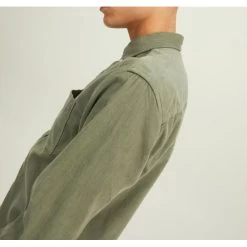JACK&JONES Premium Chemise Coupe Slim Et Col Américain Premium Brook Corduroy En Coton Vert -Passons à la mode masculine ! 104462 139073vt chemise coupe slim et col americain premium brook corduroy en coton vert 04 600x600