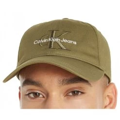 Calvin Klein Jeans Casquette Calvin Klein Coton Strapback Olive -Passons à la mode masculine ! 105720 136321vt casquette calvin klein coton strapback olive 05 600x600