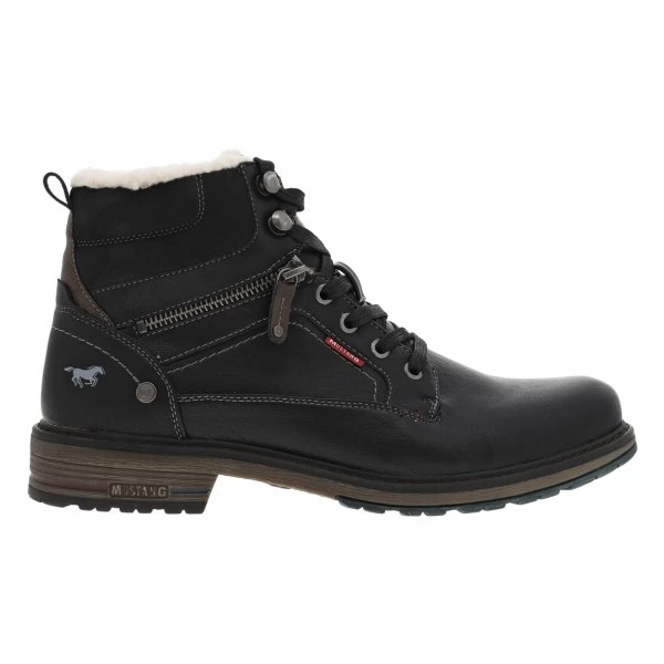 Boots Mustang Noires, Fourrées En Laine, à Talon Décroché Bas Et à Lacets Et Zip Latéral 3 Boots Mustang Noires, Fourrées En Laine, à Talon Décroché Bas Et à Lacets Et Zip Latéral