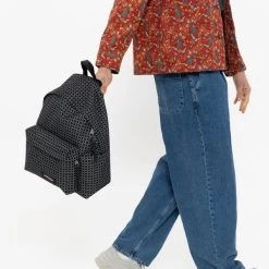 Sac à Dos Eastpak Padded Pak'R Noir à Carreaux Gris -Passons à la mode masculine ! 109890 141240vt sac a dos eastpak padded pak r noir a carreaux gris 03 600x600