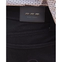 Jean Coupe Droite Mise Au Green En Coton Indigo -Passons à la mode masculine ! 110420 122382vt jean coupe droite mise au green en coton indigo 05 600x600