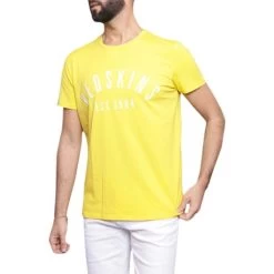 T-shirt Avec Manches Courtes Et Col Rond Redskins Coton Jaune -Passons à la mode masculine ! 111283 145990vt t shirt redskins en coton jaune a logo blanc a col rond et manches courtes 05 600x600