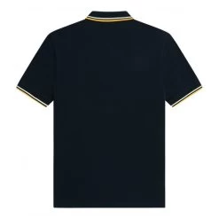 Polo En Maille Piquée Fred Perry En Coton Avec Manches Courtes Et Col Boutonné Noir -Passons à la mode masculine ! 111468 145748vt polo en maille piquee fred perry en coton avec manches courtes et col boutonne noir 03 600x600