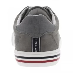 Baskets Basses Tom Tailor En Simili Nubuck Gris à Semelle Vulcanisée -Passons à la mode masculine ! 113419 19795ch baskets basses tom tailor en simili nubuck gris a semelle vulcanisee 04 600x600