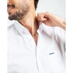 Chemise Avec Manches Courtes Et Col Américain Mise Au Green Coton Blanche -Passons à la mode masculine ! 116049 150962vt chemise avec manches courtes et col americain mise au green coton blanche 03 600x600