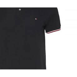 Polo Avec Manches Courtes Et Col Boutonné Tommy Hilfiger Big & Tall Coton Noir Maille Piquée -Passons à la mode masculine ! 116287 147782vt polo avec manches courtes et col boutonne tommy hilfiger big et tall coton noir maille piquee 03 600x600