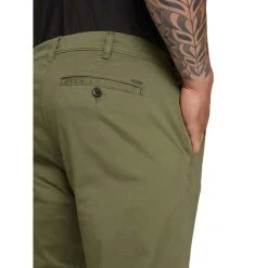 Pantalon Tom Tailor + En Coton Kaki -Passons à la mode masculine ! 116685 121861vt pantalon tom tailor en coton kaki 03 600x600