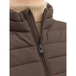 JACK&JONES Premium Doudoune Sans Manches Premium Avec Sans Manches Et Col Montant Marron Matelassée -Passons à la mode masculine ! 119046 156301vt doudoune sans manches premium avec sans manches et col montant marron matelassee 04 600x600