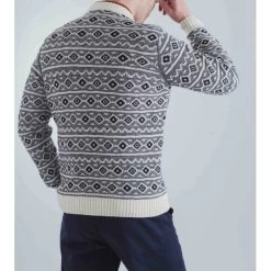 Armor-Lux Pull Col Rond Armor Lux Nature En Laine Mélangée Beige à Motif Jacquard Bleu Marine -Passons à la mode masculine ! 94586 armor lux h21 pull 79137 395 nature beige pull armor lux beige 4 600x600