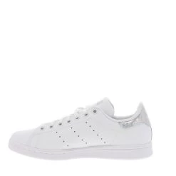 Baskets Adidas Junior Stan Smith En Cuir Blanc -Passons à la mode masculine ! 96308 5323ch baskets basses redskins living en cuir cognac 03 600x600