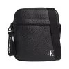 Calvin Klein Jeans Sacoche à Bandoulière Calvin Klein Noire Effet Grainé -Passons à la mode masculine ! 98350 126325vt sacoche a bandouliere calvin klein noire effet graine 01 600x600