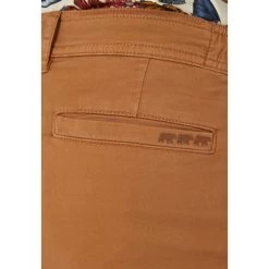 Pantalon Chino Mise Au Green En Coton Camel -Passons à la mode masculine ! 99765 132042vt pantalon mise au green camel 04 600x600